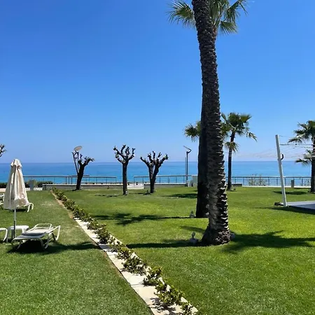 Flory Villa