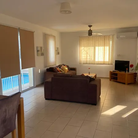 Flory Villa *